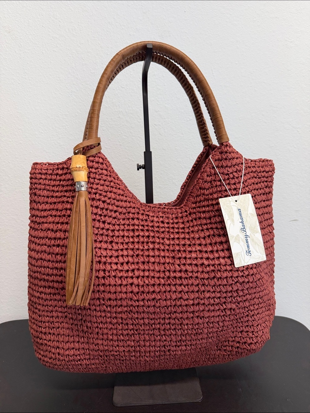 Tommy Bahama | Brick Red Woven Hobo Style Coastal Summer - Picture 4 of 9